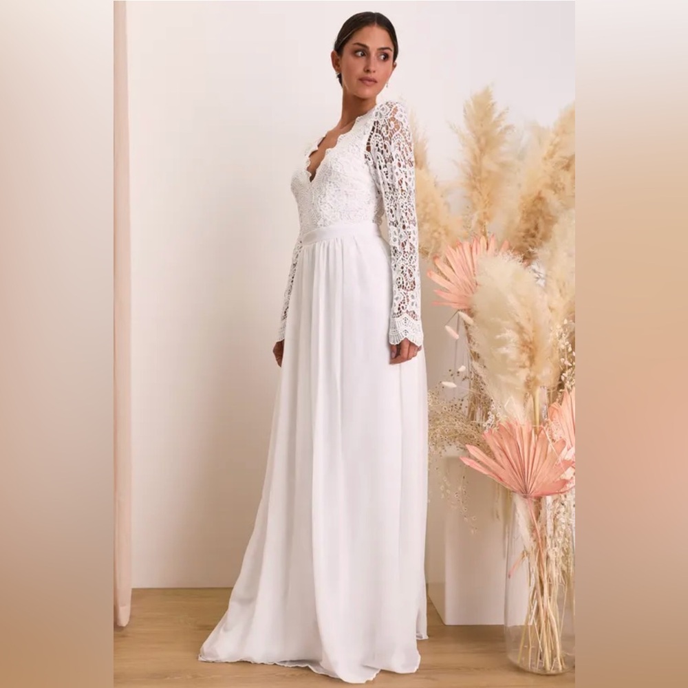 Lulus wedding dress lace bodice nwt size large